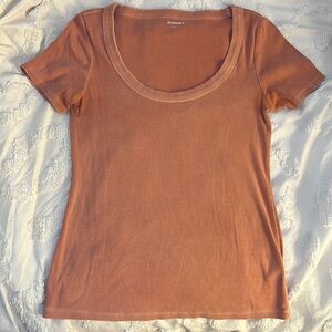 Old Navy Ribbed Tshirt